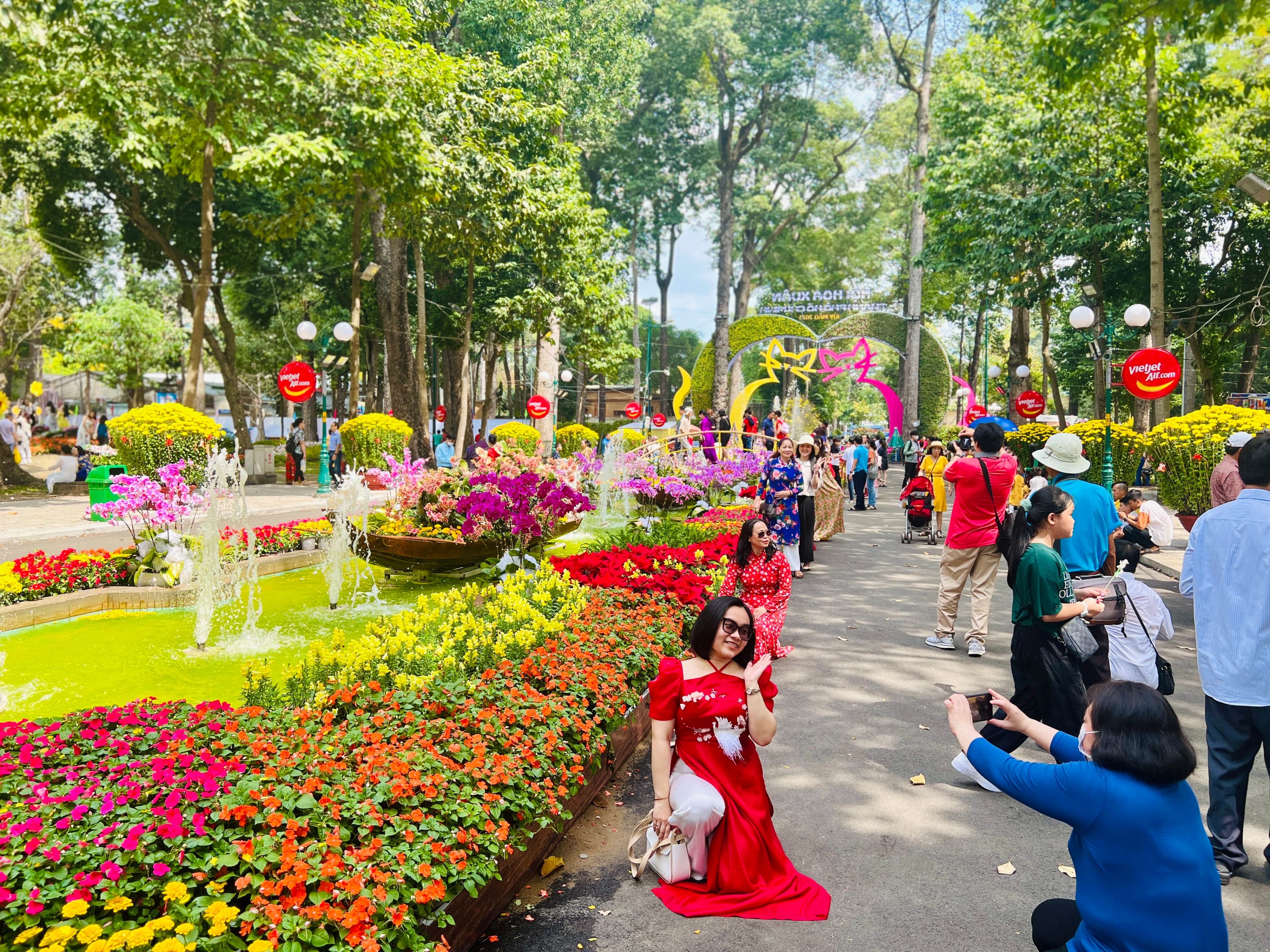 Top địa điểm “siêu hot” chơi Tết ở Sài Gòn hấp dẫn nhất 2026